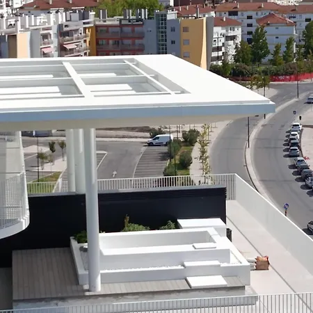 Home2830 Barreiro (Setubal)